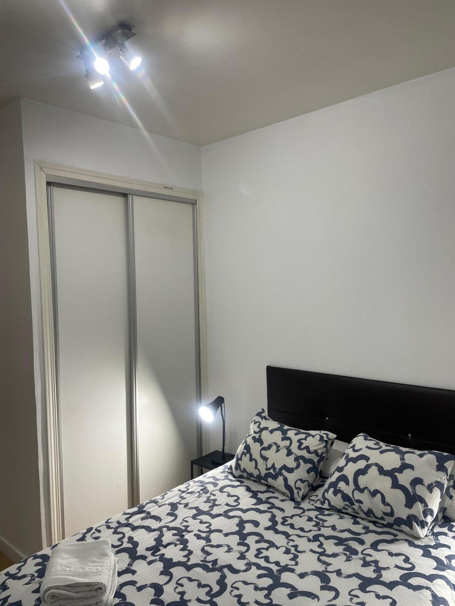 Plaza Rio B Apartment Madrid Ngoại thất bức ảnh