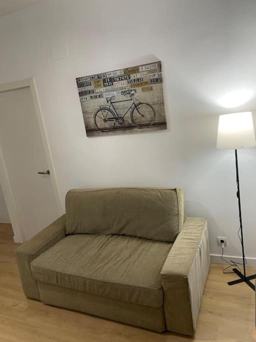 Plaza Rio B Apartment Madrid Ngoại thất bức ảnh