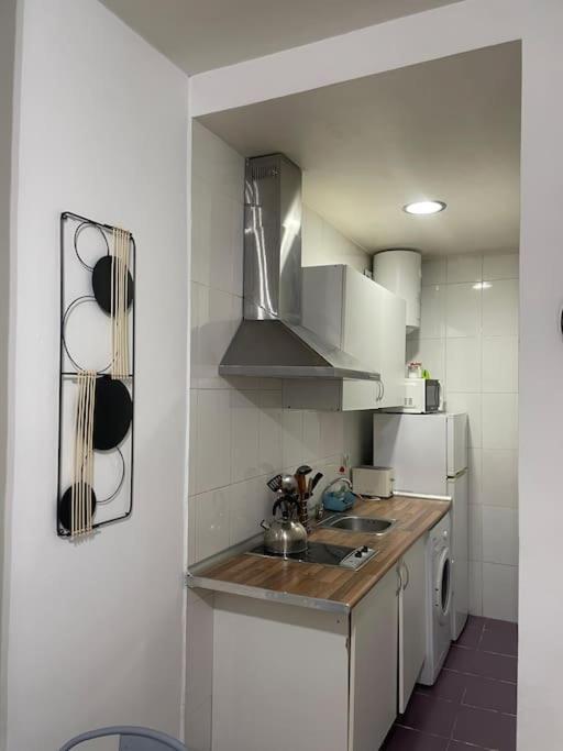 Plaza Rio B Apartment Madrid Ngoại thất bức ảnh